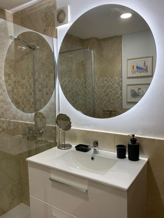 Plaza Ayuntamiento Apartment Βαλένθια Εξωτερικό φωτογραφία